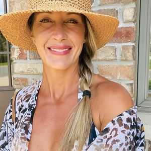 Meet your Posher, Britt